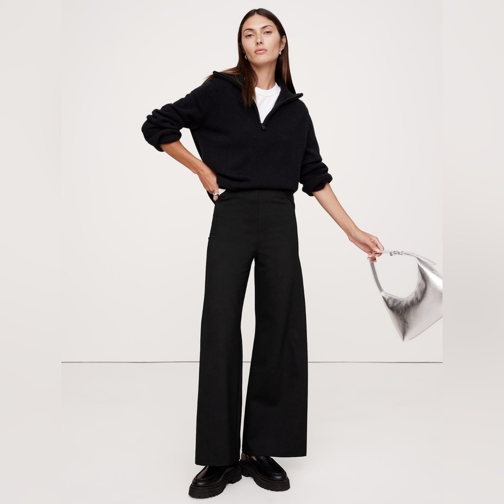 NWT Banana Republic Wide leg Everywhere Ponte Cropped Black Pant Sz S/P